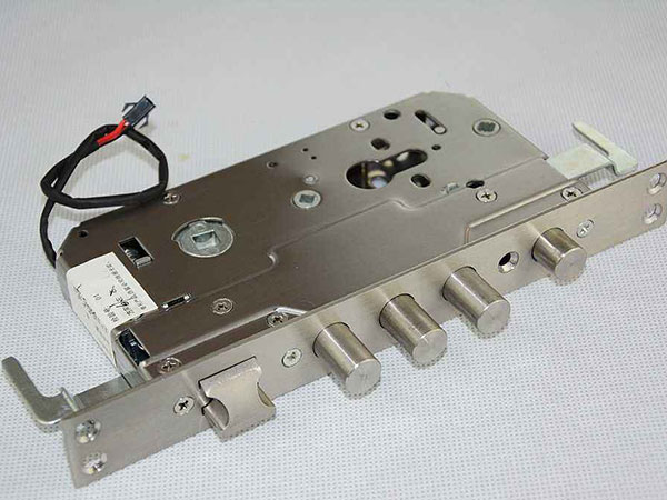 定兴24小时上门开锁公司